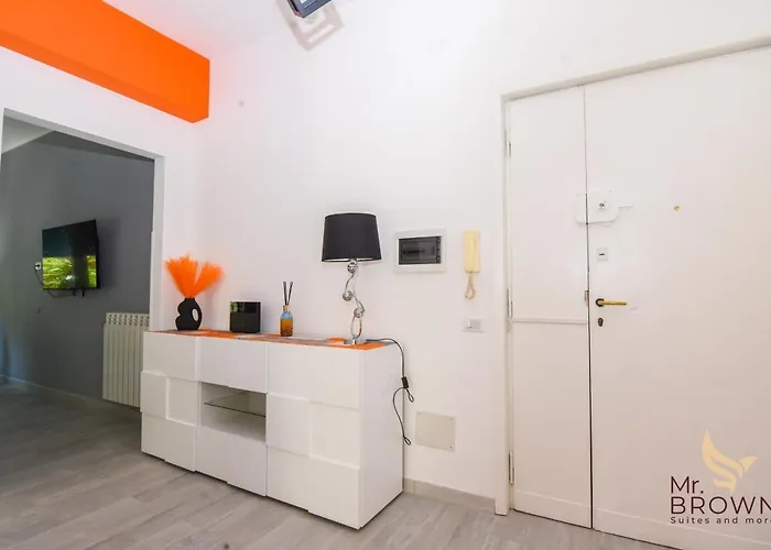 Orange House *